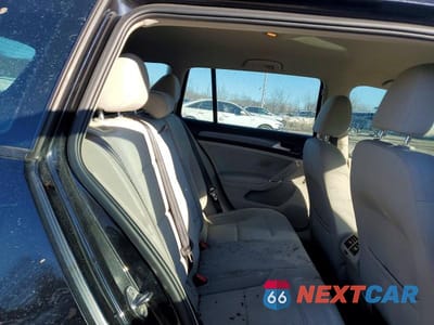Zdjęcie 11 z 12 samochodu: 2019 VOLKSWAGEN GOLF SPORTWAGEN S VIN:3VW217AU3KM513207 - miniatura