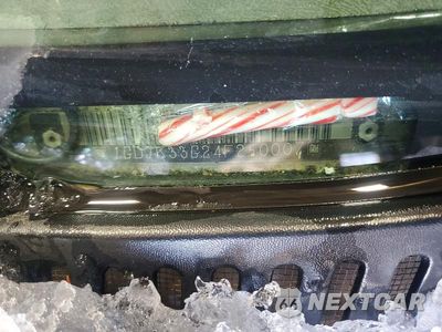 Zdjęcie 12 z 12 samochodu: 2004 GMC NEW SIERRA K3500 VIN:1GDJK33G24F250007 - miniatura