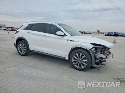 Czwarte zdjęcie samochodu z boku: 2021 INFINITI QX50 LUXE VIN:3PCAJ5BA7MF104805 - miniatura