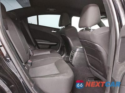 Zdjęcie 10 z 14 samochodu: 2023 DODGE CHARGER SCAT PACK VIN:2C3CDXGJ5PH560826 - miniatura