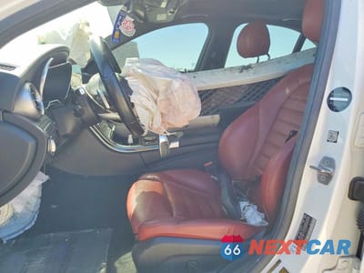 Zdjęcie 7 z 11 samochodu: 2020 MERCEDES-BENZ C 300 VIN:W1KWF8DB5LR598241 - miniatura