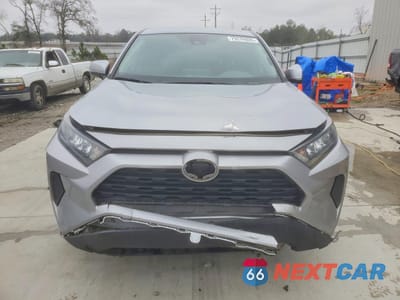 Piąte zdjęcie samochodu w środku: 2022 TOYOTA RAV4 LE VIN:2T3K1RFV1NC177254 - miniatura