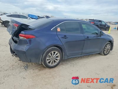Trzecie zdjęcie samochodu z tyłu: 2025 TOYOTA COROLLA HYBRID XLE VIN:JTDBCMFE4S3078910 - miniatura