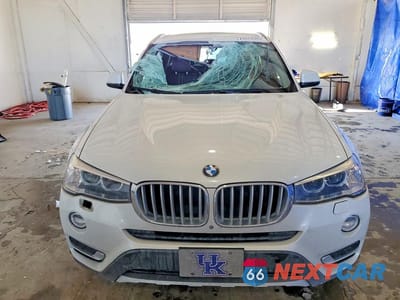 Piąte zdjęcie samochodu w środku: 2016 BMW X3 XDRIVE28I VIN:5UXWX9C5XG0D88383 - miniatura