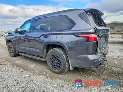 Drugie zdjęcie samochodu z przodu: 2023 TOYOTA SEQUOIA TRD PRO VIN:7SVAAABA3PX019839 - miniatura