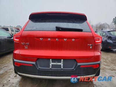 Zdjęcie 6 z 14 samochodu: 2020 VOLVO XC40 T5 MOMENTUM VIN:YV4162UK6L2319306 - miniatura