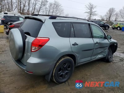 Trzecie zdjęcie samochodu z tyłu: 2007 TOYOTA RAV4 VIN:JTMBK33V876011024 - miniatura