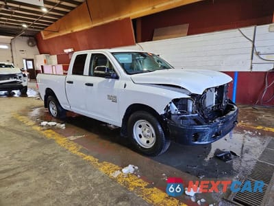 Czwarte zdjęcie samochodu z boku: 2023 RAM 1500 CLASSIC TRADESMAN VIN:1C6RR6FG4PS580315 - miniatura