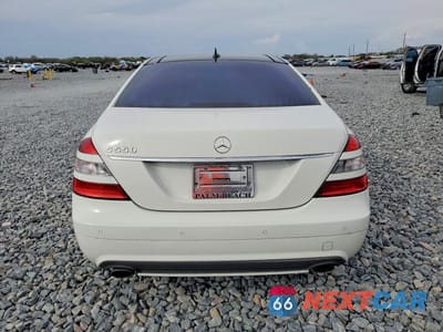Zdjęcie 6 z 12 samochodu: 2007 MERCEDES-BENZ S 550 VIN:WDDNG71X87A116286 - miniatura