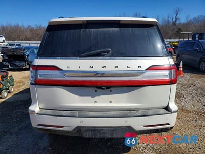Zdjęcie 6 z 13 samochodu: 2019 LINCOLN NAVIGATOR BLACK LABEL VIN:5LMJJ2TT2KEL06859 - miniatura