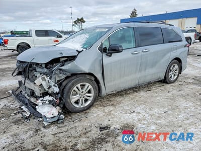 2023 TOYOTA SIENNA XSE 5TDDSKFC4PS078507 - główne zdjęcie licytacji z USA - miniatura