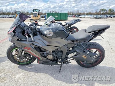 Trzecie zdjęcie samochodu z tyłu: 2020 KAWASAKI ZX636 K VIN:JKBZXJH1XLA006141 - miniatura