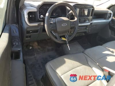 Zdjęcie 8 z 11 samochodu: 2022 FORD F150 VIN:1FTMF1CP3NKE13184 - miniatura