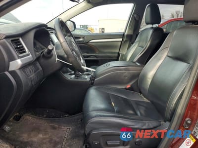 Zdjęcie 7 z 13 samochodu: 2015 TOYOTA HIGHLANDER XLE VIN:5TDJKRFH3FS169127 - miniatura