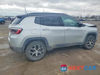 Trzecie zdjęcie samochodu z tyłu: 2024 JEEP COMPASS LIMITED VIN:3C4NJDCN8RT139200 - miniatura