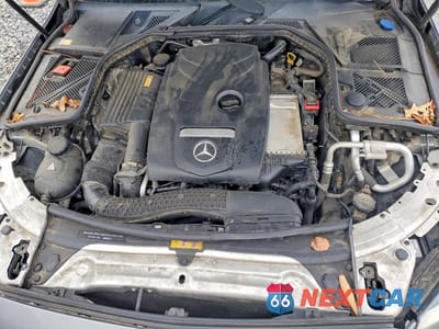 Zdjęcie 11 z 11 samochodu: 2015 MERCEDES-BENZ C 300 VIN:55SWF4JB4FU044463 - miniatura