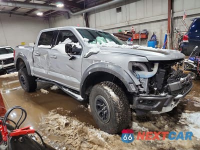 Czwarte zdjęcie samochodu z boku: 2022 FORD F150 RAPTOR VIN:1FTFW1RG3NFC43014 - miniatura