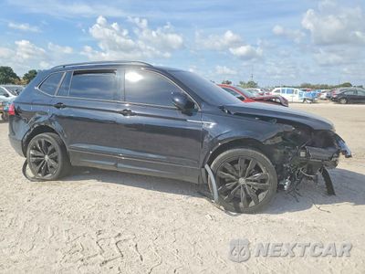 Czwarte zdjęcie samochodu z boku: 2021 VOLKSWAGEN TIGUAN SE VIN:3VV3B7AX0MM007854 - miniatura