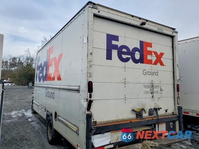 Drugie zdjęcie samochodu z przodu: 2015 FORD E350 BOX TRUCK VIN:1FDWE3FS1FDA18378 - miniatura