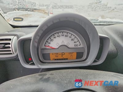 Zdjęcie 9 z 11 samochodu: 2008 SMART FORTWO PASSION VIN:WMEEK31X48K191355 - miniatura