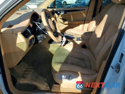 Zdjęcie 7 z 14 samochodu: 2015 PORSCHE MACAN S VIN:WP1AB2A57FLB62329 - miniatura