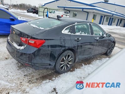 Trzecie zdjęcie samochodu z tyłu: 2016 CHEVROLET MALIBU LT VIN:1G1ZF5SX8GF173505 - miniatura