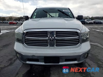 Piąte zdjęcie samochodu w środku: 2013 RAM 1500 SLT VIN:1C6RR7LT2DS546344 - miniatura