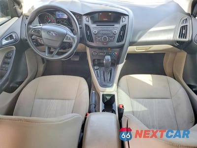 Zdjęcie 8 z 11 samochodu: 2016 FORD FOCUS SE VIN:1FADP3K2XGL393601 - miniatura