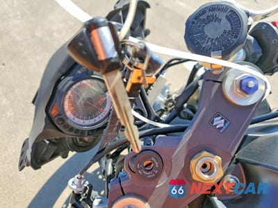 Zdjęcie 8 z 9 samochodu: 2008 SUZUKI GSX-R600 VIN:JS1GN7EA482100347 - miniatura