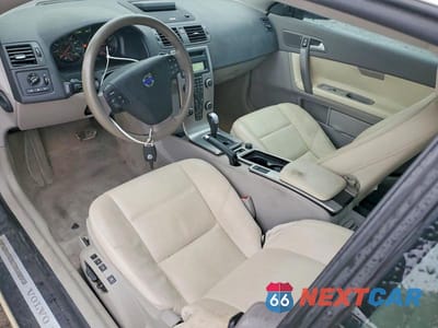 Zdjęcie 8 z 11 samochodu: 2010 VOLVO C70 T5 VIN:YV1672MC9AJ092463 - miniatura