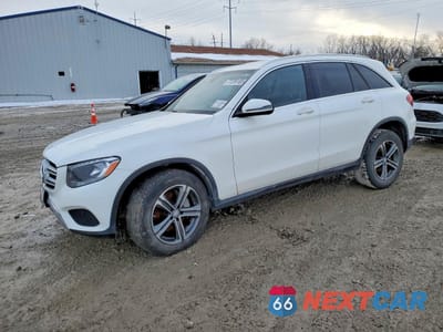 2016 MERCEDES-BENZ GLC 300 4MATIC WDC0G4KB1GF025105 - główne zdjęcie licytacji z USA - miniatura