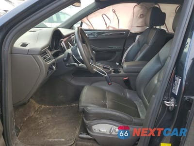 Zdjęcie 7 z 14 samochodu: 2021 PORSCHE MACAN S VIN:WP1AB2A58MLB32978 - miniatura