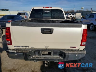 Zdjęcie 6 z 12 samochodu: 2013 GMC SIERRA K1500 SLT VIN:3GTP2WE71DG210318 - miniatura