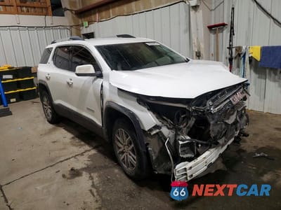 Czwarte zdjęcie samochodu z boku: 2018 GMC ACADIA SLE VIN:1GKKNSLA7JZ138775 - miniatura