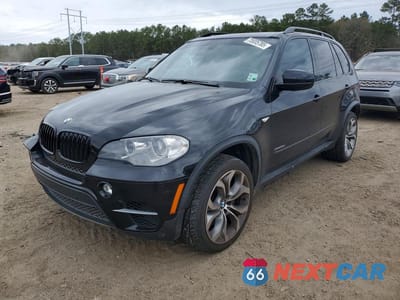2013 BMW X5 XDRIVE50I 5UXZV8C53D0C14759 - główne zdjęcie licytacji z USA - miniatura