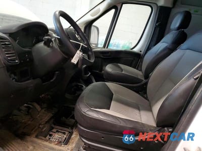 Zdjęcie 7 z 13 samochodu: 2025 RAM PROMASTER 2500 2500 HIGH VIN:3C6LRVDG5SE512314 - miniatura