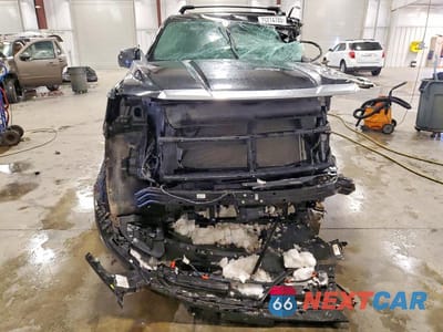 Piąte zdjęcie samochodu w środku: 2025 GMC YUKON DENALI VIN:1GKS2DRL6SR188419 - miniatura
