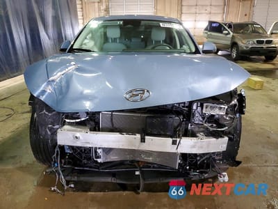 Piąte zdjęcie samochodu w środku: 2023 HYUNDAI IONIQ 5 SEL VIN:KM8KNDAF6PU215515 - miniatura
