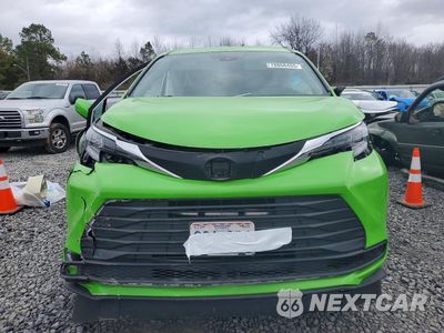 Piąte zdjęcie samochodu w środku: 2024 TOYOTA SIENNA VIN:5TDKSKFC6RS127510 - miniatura