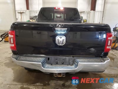 Zdjęcie 6 z 11 samochodu: 2022 RAM 2500 LARAMIE VIN:3C6UR5FL2NG344557 - miniatura