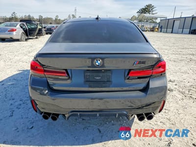 Zdjęcie 6 z 12 samochodu: 2021 BMW M5 VIN:WBS83CH08MCG82044 - miniatura