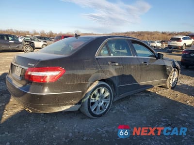 Trzecie zdjęcie samochodu z tyłu: 2012 MERCEDES-BENZ E 350 4MATIC VIN:WDDHF8JB0CA543742 - miniatura