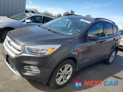 2018 FORD ESCAPE SE 1FMCU0GD3JUC61395 - główne zdjęcie licytacji z USA - miniatura