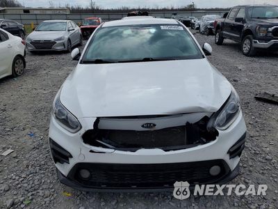 Piąte zdjęcie samochodu w środku: 2021 KIA FORTE LXS VIN:3KPF24AD1ME290288 - miniatura