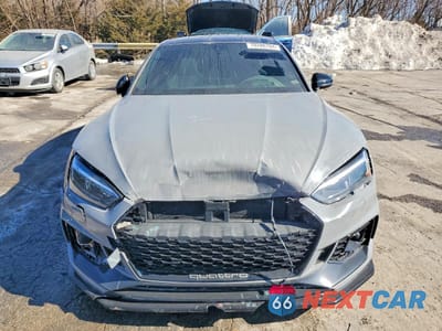 Piąte zdjęcie samochodu w środku: 2019 AUDI RS5 VIN:WUABWCF57KA903659 - miniatura