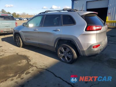 Drugie zdjęcie samochodu z przodu: 2017 JEEP CHEROKEE LATITUDE VIN:1C4PJLCB7HW510302 - miniatura