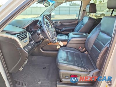 Zdjęcie 7 z 12 samochodu: 2019 GMC YUKON XL DENALI VIN:1GKS1HKJ8KR200783 - miniatura