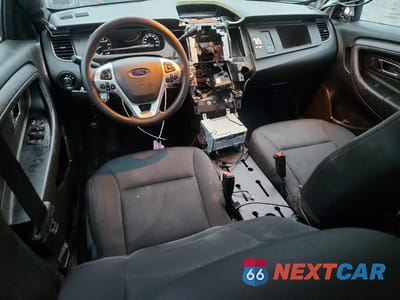Zdjęcie 8 z 13 samochodu: 2016 FORD TAURUS POLICE INTERCEPTOR VIN:1FAHP2L85GG154306 - miniatura