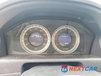 Zdjęcie 9 z 12 samochodu: 2013 VOLVO XC60 T6 VIN:YV4902DZ9D2410394 - miniatura