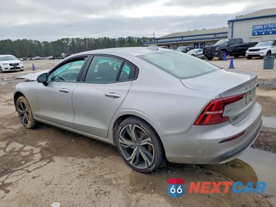 Drugie zdjęcie samochodu z przodu: 2024 VOLVO S60 CORE VIN:7JRL12FK5RG317633 - miniatura